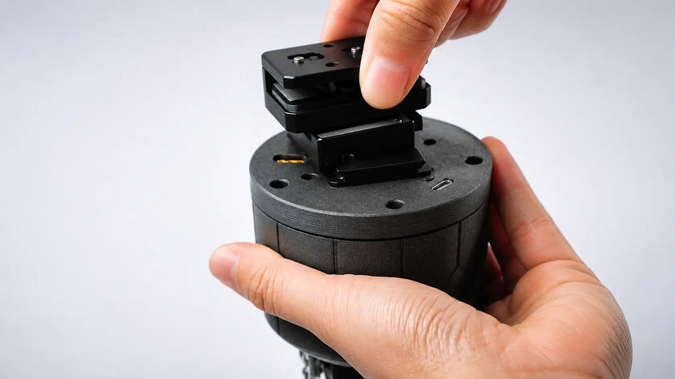 How to Choose a Remote-Controlled Spotlight Mount for Your Truck